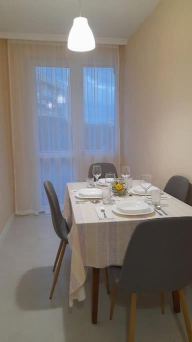 Slivnitsa 105 Apartment Варна Екстериор снимка